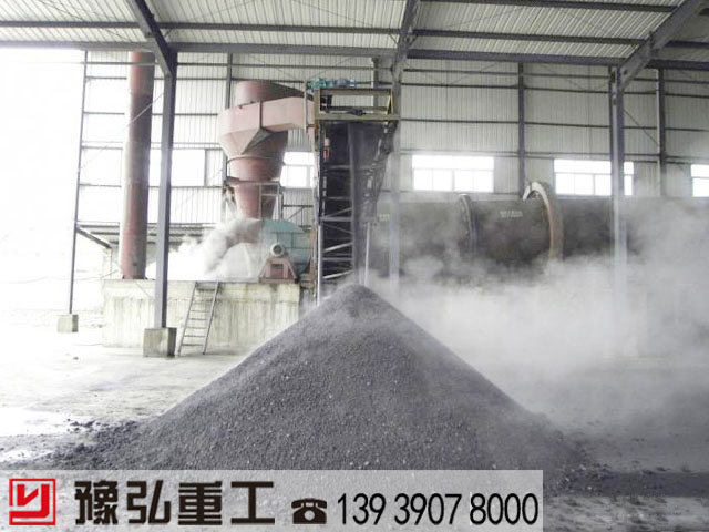 運(yùn)行中的煤泥烘干機(jī) 運(yùn)行中的煤泥烘干機(jī)