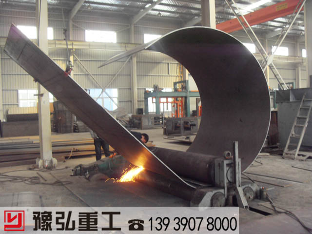 加工制造中的天然氣煤泥干燥機(jī) 加工制造中的天然氣煤泥干燥機(jī)